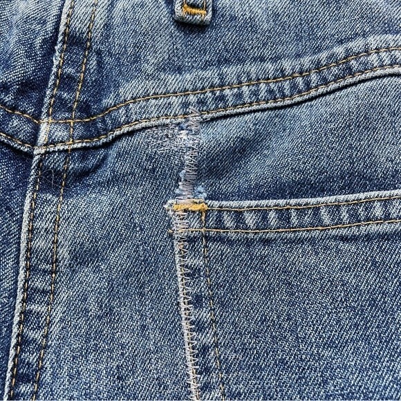 Vintage St. John Sport Jeans Medium Wash Straight Leg High Rise Women’s Size 2 - Picture 13 of 16